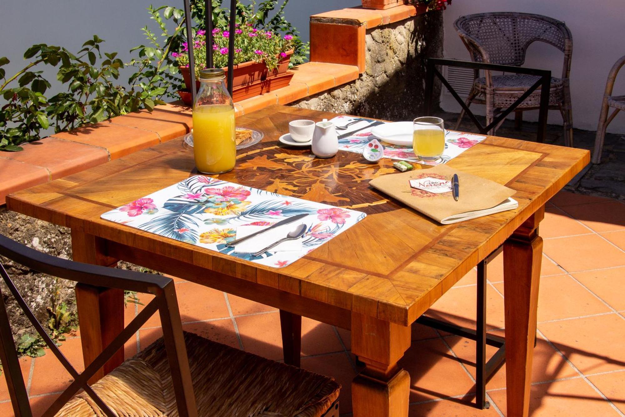 Bed & Breakfast Nerone Lorenzana